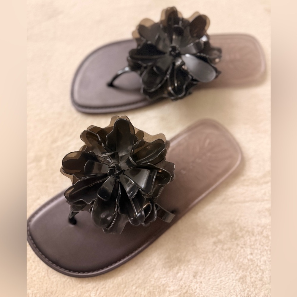 FARM Rio Black Floral Sandals